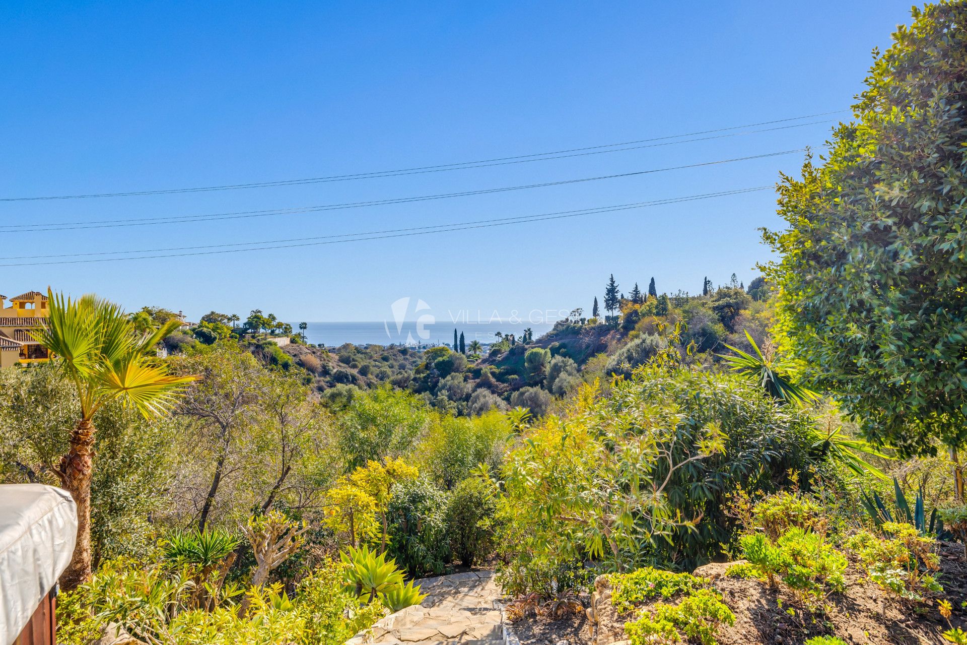 Andalusian Country Villa in Selwo, The New Golden Mile, with Spectacular Sea Views